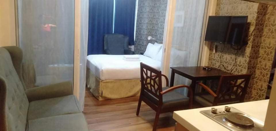 Azure Urban Residence A11 Near Airport And Sm Bicutan+ Free Wifi Paranaque City Eksteriør billede