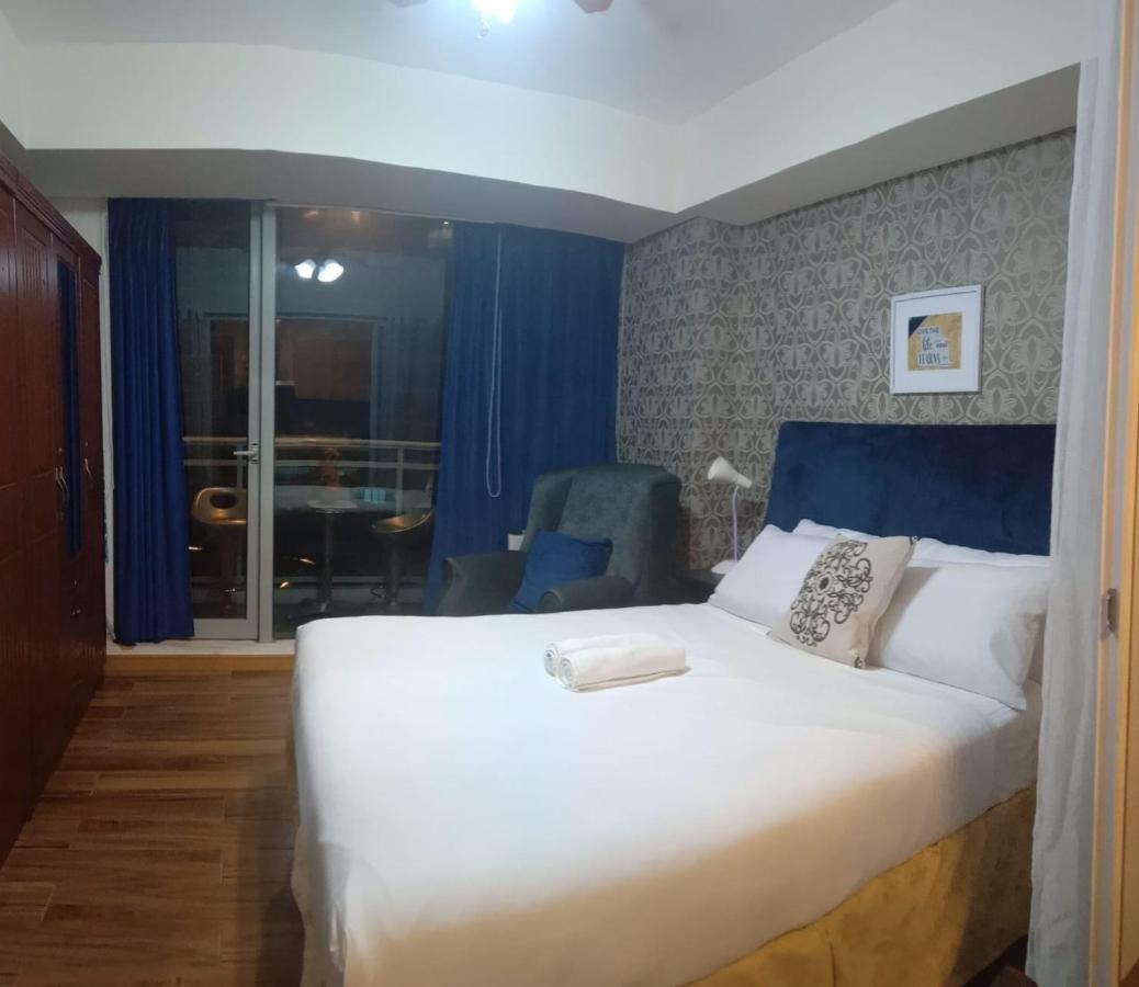 Azure Urban Residence A11 Near Airport And Sm Bicutan+ Free Wifi Paranaque City Eksteriør billede